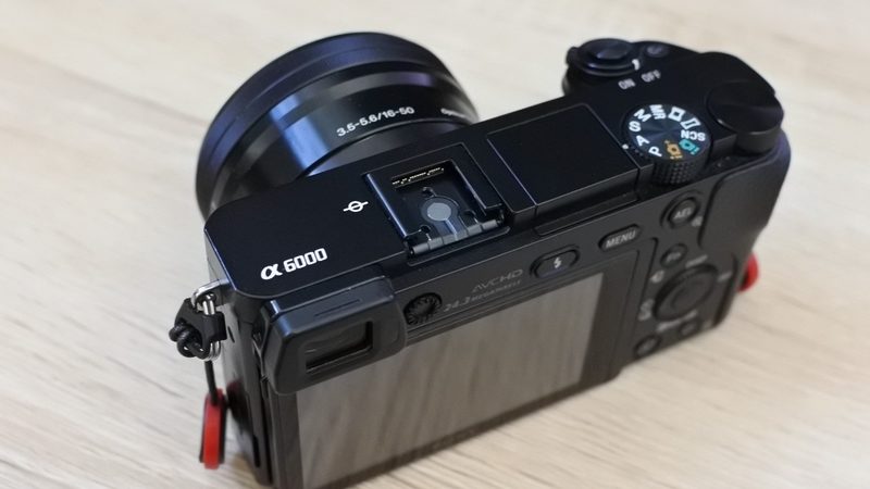 レビュー 驚異の価格 約3 000円 Sony A6000 用に ストロボ Neewer Tt560 Speedlite を買った A6100 A6300 A6400 A6500 A6600 シリーズにも対応しています N Blog