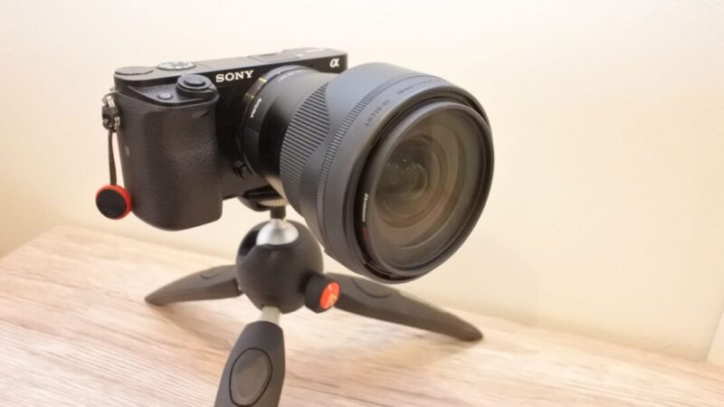 カメラ デジタルカメラ 随時更新】パナソニックの「LUMIX GH4」が新品49,800円で売っていて 